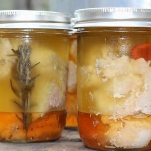 Meet your Posher, Juli